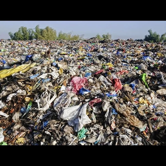 Welcome To My Closet! - Picture 14 of 14